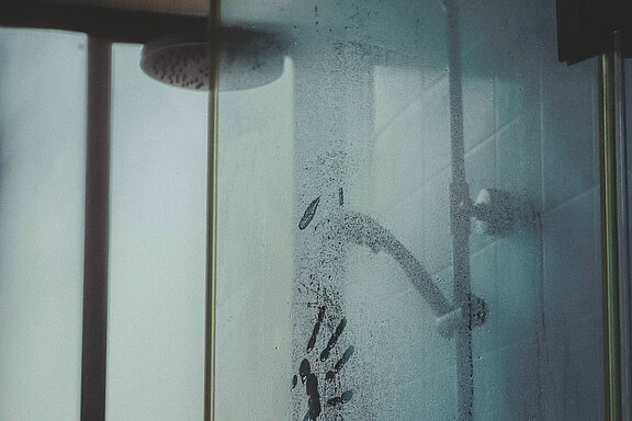 Shower-heller.jpg 