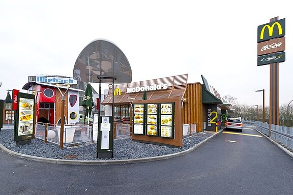11.01.08_RM_PR_McDonalds_Dortmund_Bild_1.JPG 