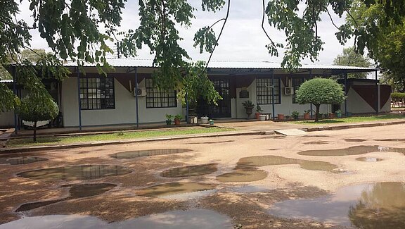 1700_GWR_AL_PR_Schule-Botswana_1.jpg
